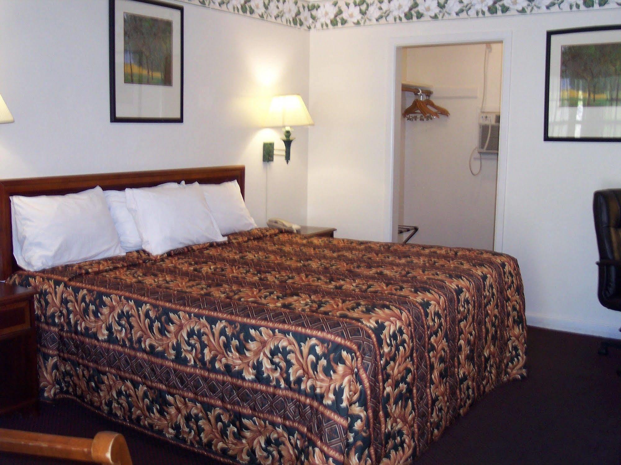Shore Hills Motel Manasquan Eksteriør billede